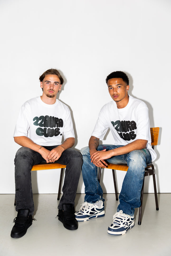 22AURA Oversized Tee – Black